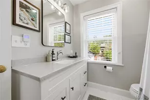 7049 Pershing Ave, University City, MO 63130 - Photo 27