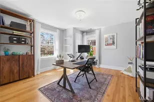 7049 Pershing Ave, University City, MO 63130 - Photo 23