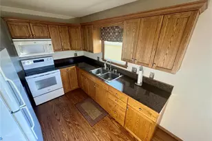 1213 Martha St, Palmyra, MO 63461 - Photo 5