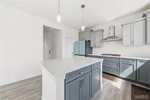 106 Sommerset Ct, Lake Saint Louis, MO 63367 - Photo 17