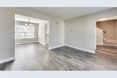 7063 Black Horse Drive, O'Fallon, MO 63368 - Photo 5