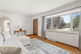 1218 Culverhill Dr, Webster Groves, MO 63119 - Photo 11