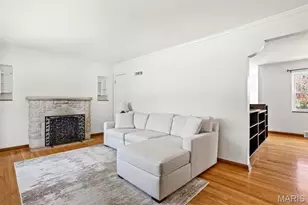 1218 Culverhill Dr, Webster Groves, MO 63119 - Photo 9