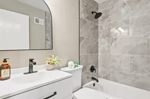 13035 Old Jamestown Rd, Black Jack, MO 63033 - Photo 27