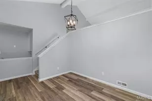 13312 Wood Chapel Dr, Saint Louis, MO 63141 - Photo 7