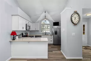 13312 Wood Chapel Dr, Saint Louis, MO 63141 - Photo 11