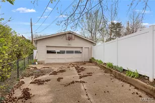 9723 Whitestone Terrace, Rock Hill, MO 63119 - Photo 25