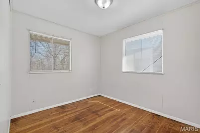 739 Shepley Drive, Saint Louis, MO 63137 - Photo 23