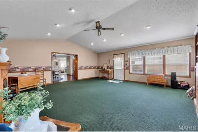 215 Missouri Avenue, Sikeston, MO 63801 - Photo 11