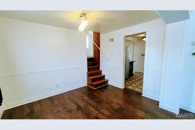 1587 Farmview Avenue, Saint Louis, MO 63138 - Photo 7