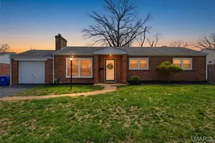 7742 Burr Oak Ln, University City, MO 63130 - Photo 1