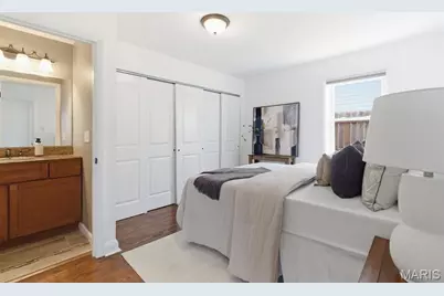 7742 Burr Oak Lane, University City, MO 63130 - Photo 23