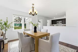 7742 Burr Oak Ln, University City, MO 63130 - Photo 13