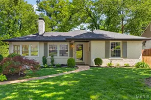1025 Glenmoor Ave, Glendale, MO 63122 - Photo 1