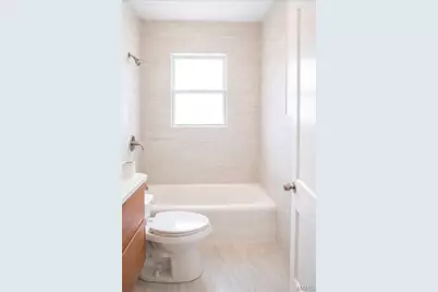 3207 Elsworth Pl Place, Bel-Ridge, MO 63121 - Photo 11