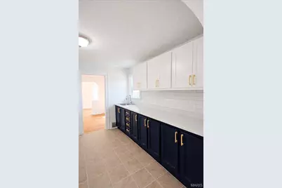 3207 Elsworth Pl Place, Bel-Ridge, MO 63121 - Photo 7