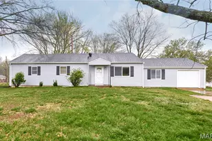 120 Highview Dr, Ballwin, MO 63011 - Photo 1