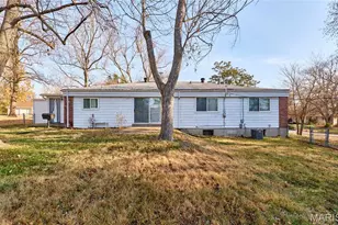 815 Montmartre Ct, Saint Louis, MO 63141 - Photo 41