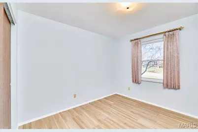 815 Montmartre Court, Saint Louis, MO 63141 - Photo 31
