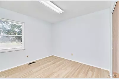 815 Montmartre Court, Saint Louis, MO 63141 - Photo 29