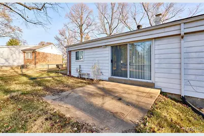 815 Montmartre Court, Saint Louis, MO 63141 - Photo 43