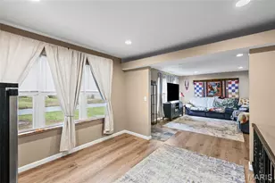 10205 Pannell Dr, Florissant, MO 63136 - Photo 17