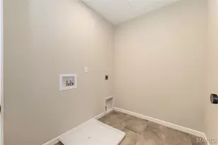 719 Southerland Dr, O'Fallon, MO 63368 - Photo 27
