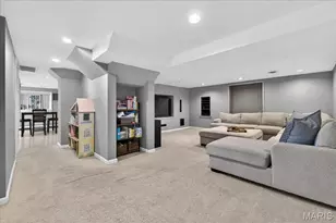 1217 Dorne Dr, Ballwin, MO 63021 - Photo 29