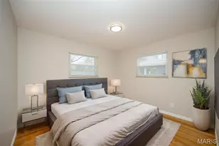 1350 Ensenada Dr, Saint Louis, MO 63031 - Photo 13