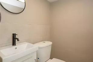 1350 Ensenada Dr, Saint Louis, MO 63031 - Photo 27