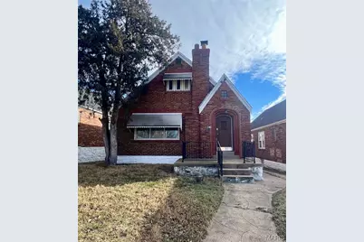 8636 Riverview Boulevard, Saint Louis, MO 63147 - Photo 1