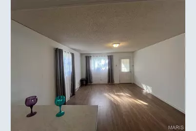 19 Shumate Avenue, Saint Ann, MO 63043 - Photo 7