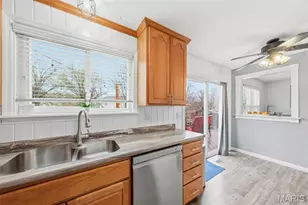 8 Westglen Ct, Saint Peters, MO 63376 - Photo 15