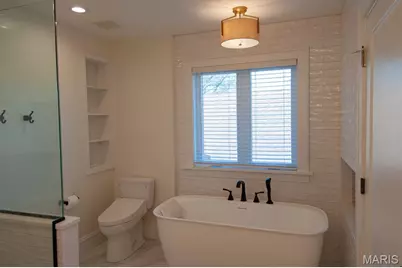 6621 Oleatha Avenue, Saint Louis, MO 63139 - Photo 9