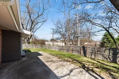 21 Graeler Drive, Saint Louis, MO 63146 - Photo 35