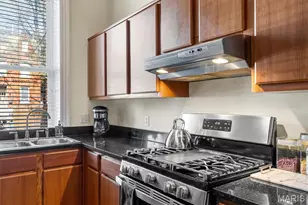 1911 Lynch St, Saint Louis, MO 63118 - Photo 9