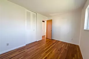 2243 Bolton St, Saint Charles, MO 63301 - Photo 13