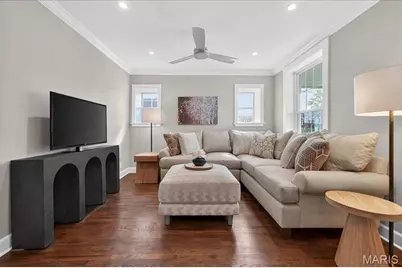 727 Marshall Avenue, Saint Louis, MO 63119 - Photo 9