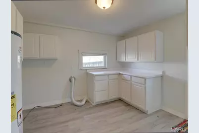 318 W New Street, Palmyra, MO 63461 - Photo 11