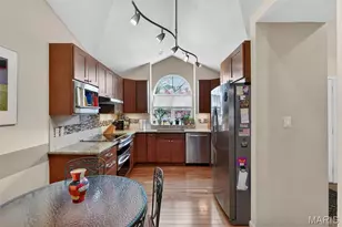 11905 Moorland Woods Cir, Saint Louis, MO 63146 - Photo 5