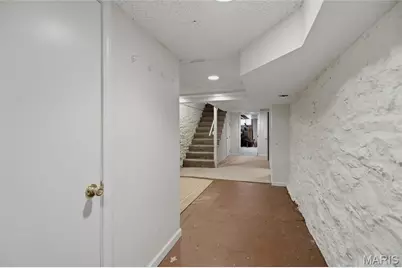 1906 Wyoming Street, Saint Louis, MO 63118 - Photo 23