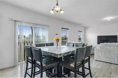 809 Londonbury Court, Wentzville, MO 63385 - Photo 7