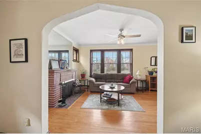 5622 Pernod Avenue, Saint Louis, MO 63139 - Photo 7