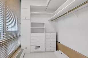 801 S Skinker Blvd, Saint Louis, MO 63105 - Photo 31