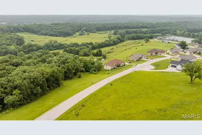 126 Rainbow Lake Drive, Villa Ridge, MO 63089 - Photo 13