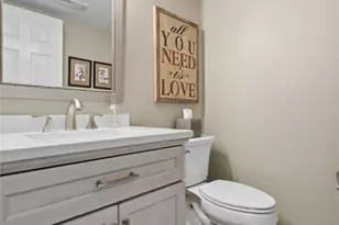 15852 Cedarmill Dr, Chesterfield, MO 63017 - Photo 47