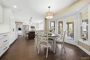 15852 Cedarmill Dr, Chesterfield, MO 63017 - Photo 25