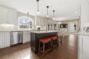 15852 Cedarmill Dr, Chesterfield, MO 63017 - Photo 19