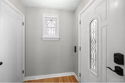 5724 Rosa Avenue, Saint Louis, MO 63109 - Photo 5