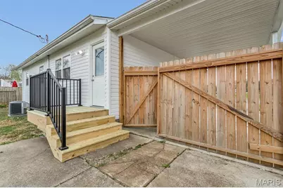 45 Saint Lawrence Drive, Saint Peters, MO 63376 - Photo 13